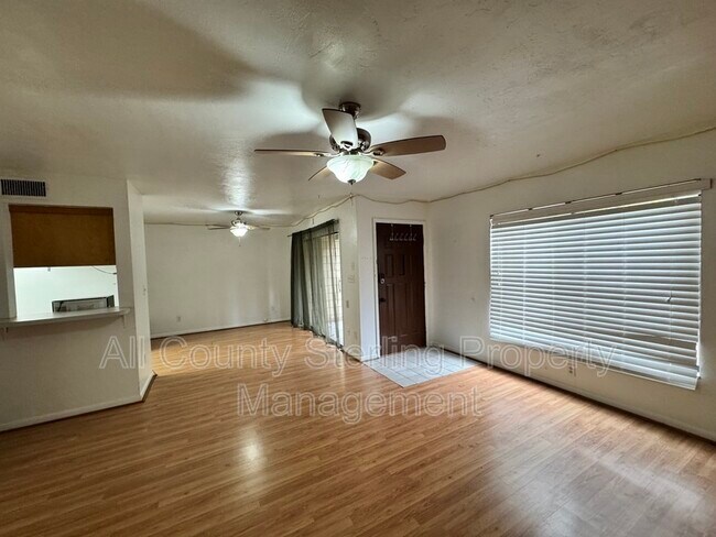 Foto del edificio - 4330 SW 67th Terrace