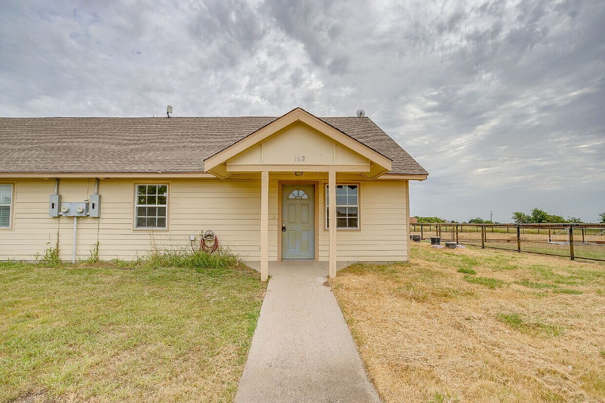 Foto principal - Updated Duplex in Weatherford