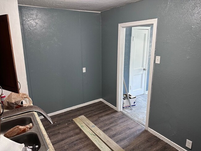 Photo - 2332-34 ELSIE FAYE HEGGINS Apartment