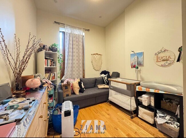 Foto del edificio - 338 Clifton Pl