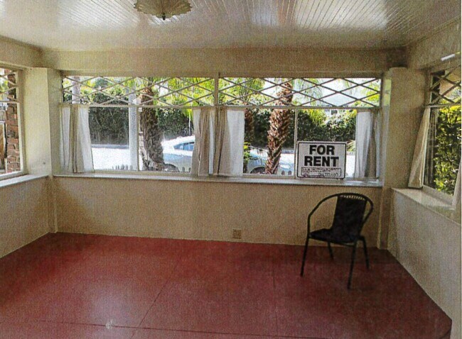 Sala de estar - 1423 Cabrillo Ave