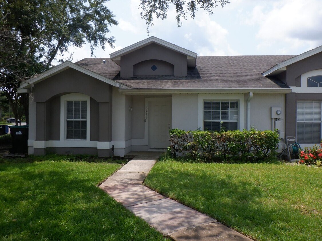 Foto principal - 3/2 Villa Located in Desirable S. Orlando ...