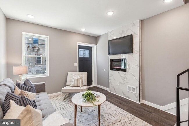 Foto del edificio - 2536 N Lee St