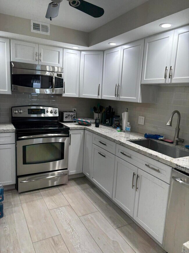Foto del edificio - 2800 N Ocean Dr