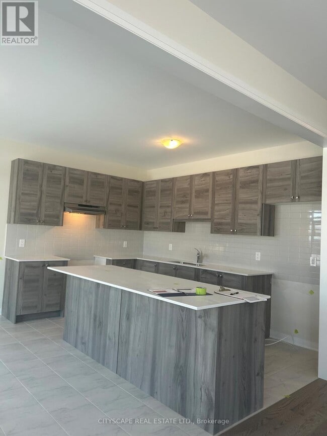 Building Photo - 1064 Dent Tsse.