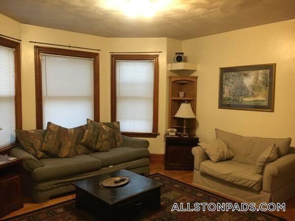 Foto del edificio - 36 Linden St