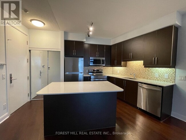 Building Photo - 1 Scott St