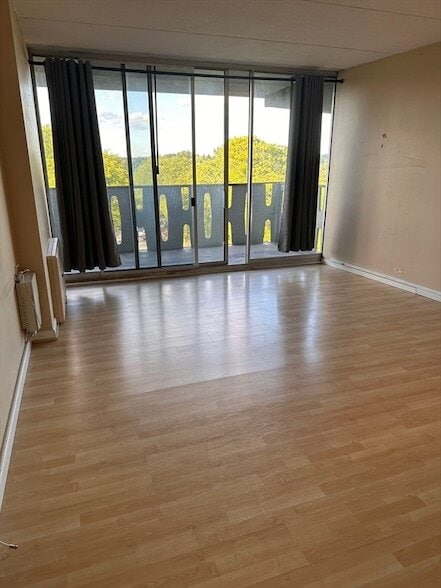 Photo - 200 Swanton St Apartment