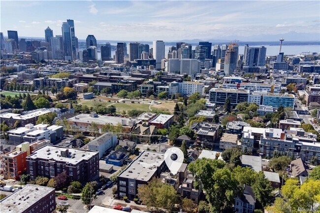 Foto del edificio - 2Bd/1.75Ba Seattle Townhouse