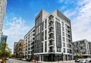 Building Photo - 40 Traveler St