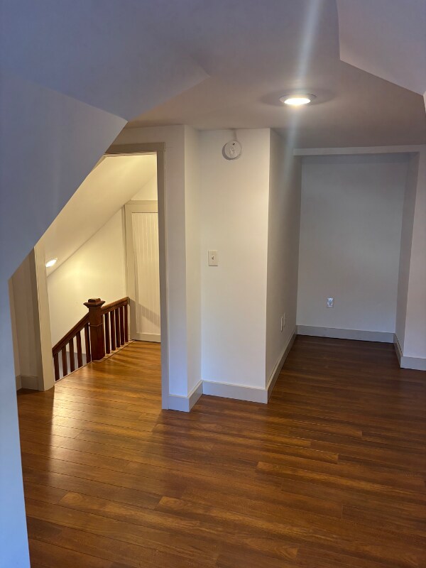 Foto del edificio - 34 Pleasantdale Ave