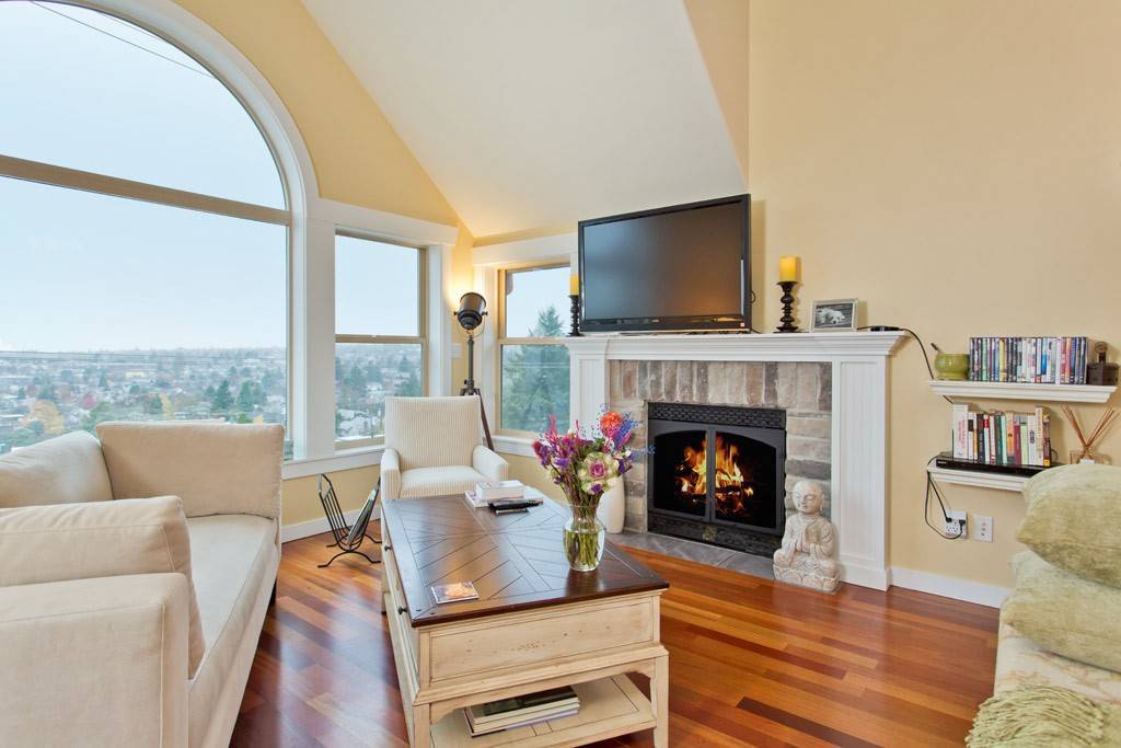 Building Photo - 5415 Baker Ave NW