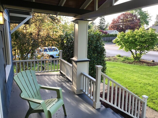 Foto del edificio - 6005 NE Failing St