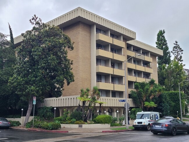 Building Photo - 1300 Midvale Ave