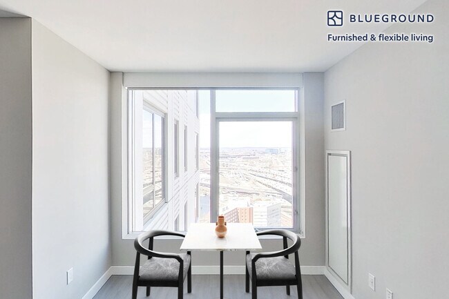 Building Photo - 1 Nashua St