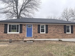 Building Photo - 103.5 Ann Dr