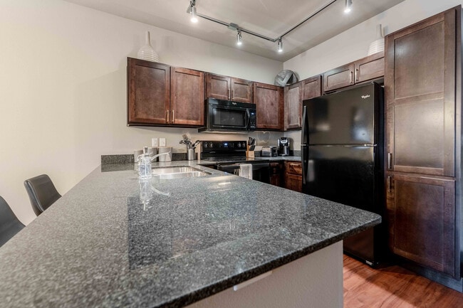 Building Photo - Township 28