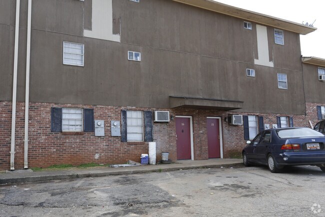 Foto del edificio - Chicora Court Apartments