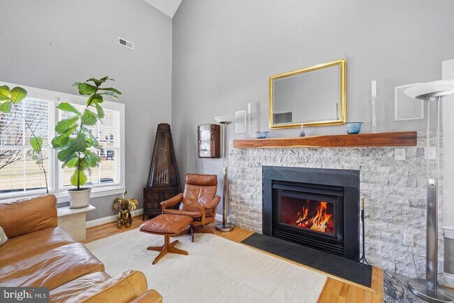 Foto del edificio - 5807 Blue Claw Ct