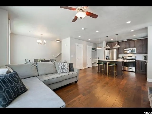 Foto del edificio - 10477 S Crimson Sage Ln