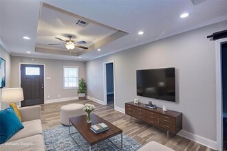 Building Photo - 4220 Delhi St