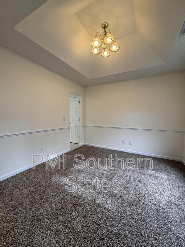 Foto del edificio - 115 Crossview Dr