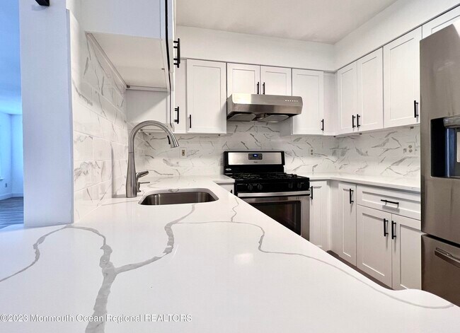 Building Photo - 1133 Roseberry Ct