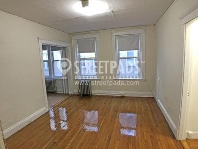Foto principal - 1 bedroom in Boston MA 02215