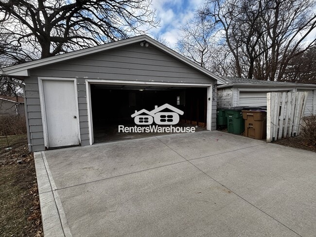 Foto del edificio - 2816 Vine St