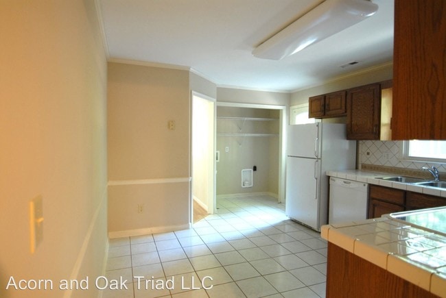 Building Photo - 3 br, 2 bath House - 1 Amberhill Court