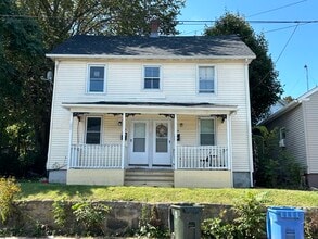 Building Photo - 164 Central Ave