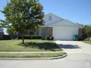 Building Photo - 1709 Citadel Dr