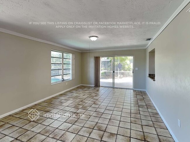 Building Photo - 10331 NW 18th Pl