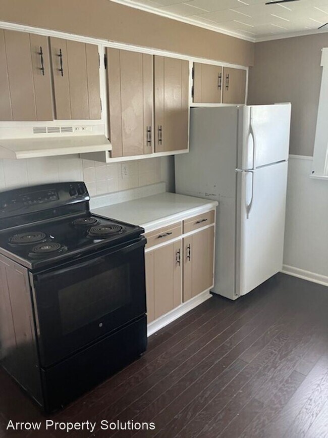 Foto del edificio - 3 br, 1 bath House - 1929 S. Lafountain St.