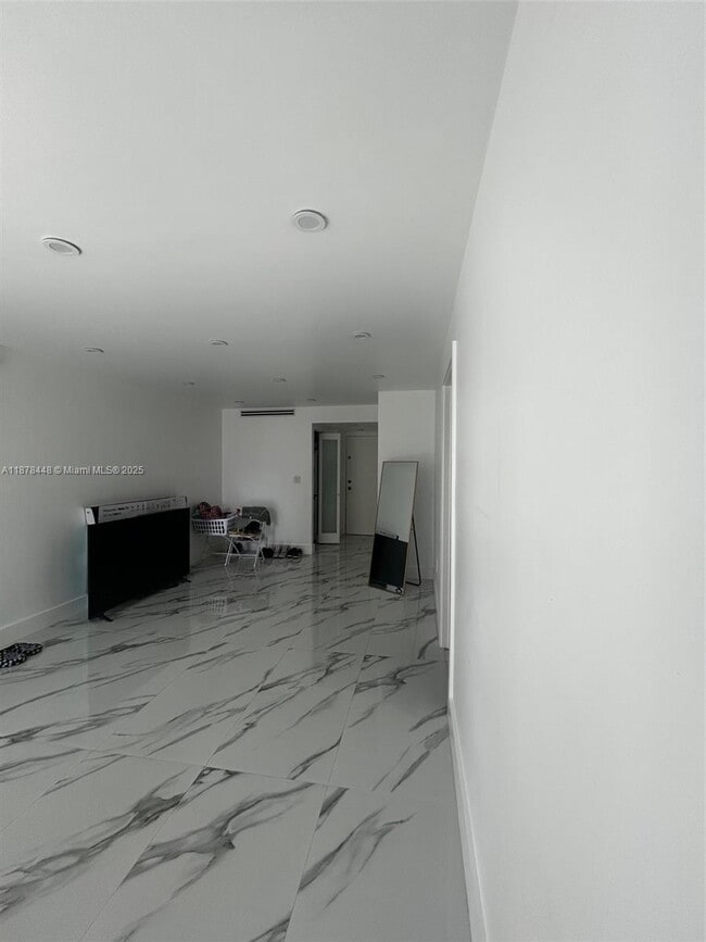 Building Photo - 2055 SW 122nd Ave
