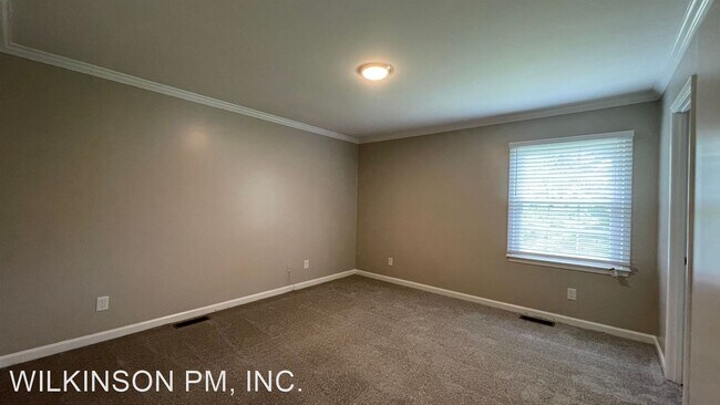 Foto del edificio - 3 br, 2 bath House - 2127 Sebastian Rd
