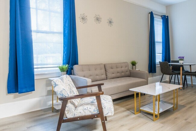 Foto del edificio - 3631 Washington St