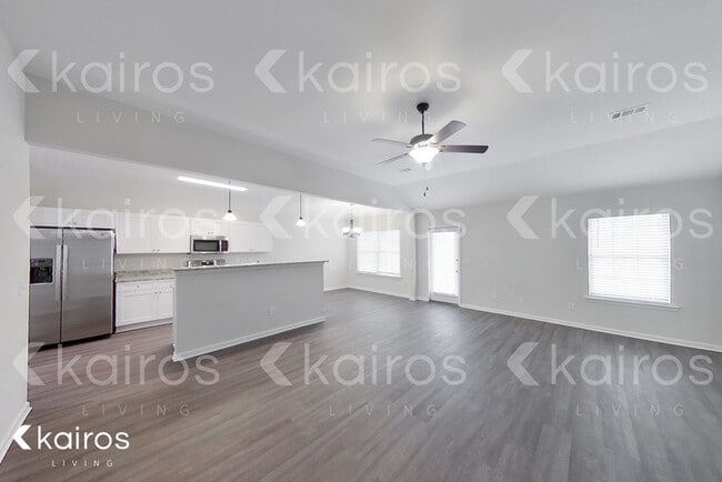 Building Photo - 820 Heather Dr