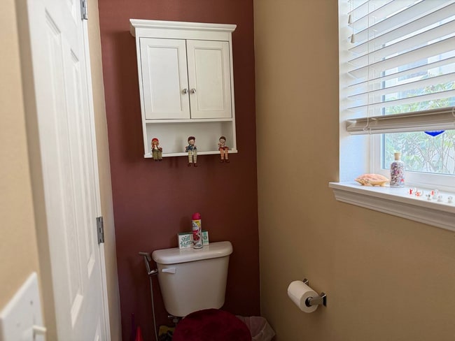 Building Photo - 6233 SW 208th Ter