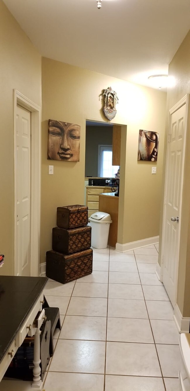 Foto del edificio - 2303 Desiree St