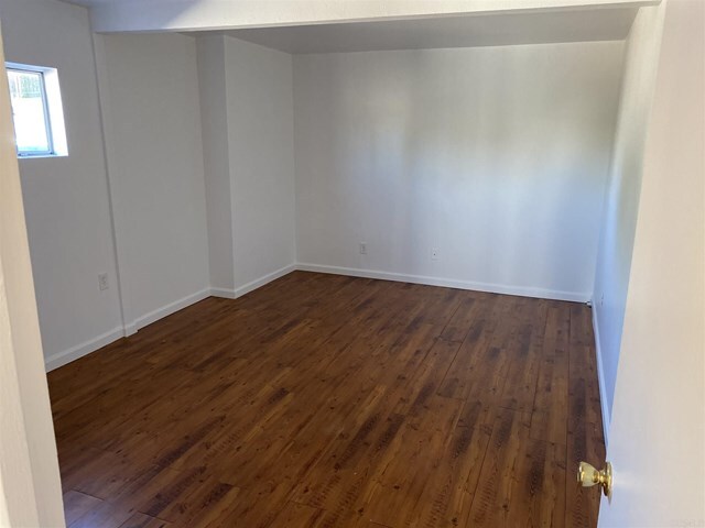 Foto del edificio - 3424 Valle Ave