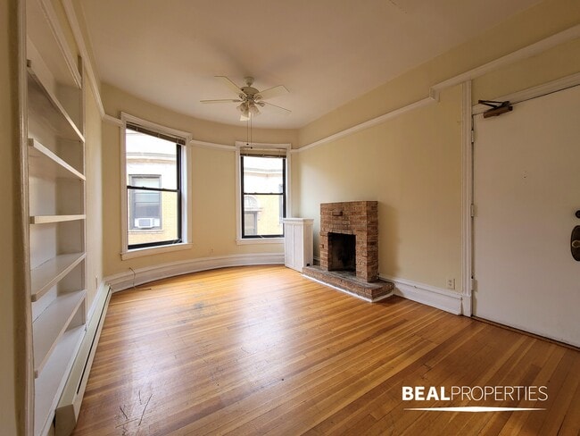 Building Photo - 1220 N Dearborn St