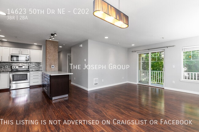 Building Photo - Sun-filled 3 bed/2 bath in Marysville