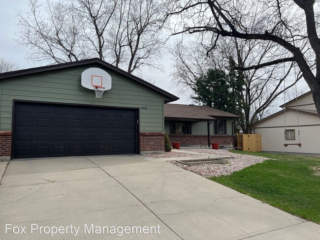 Building Photo - 5 br, 3 bath House - 6415 W 82nd Drive