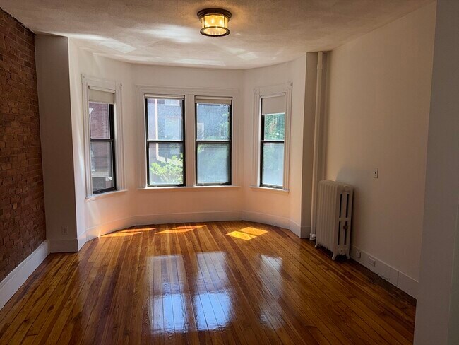 Foto del edificio - 35 Revere St
