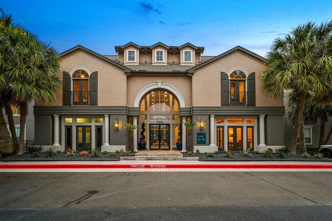 Photo - Kimpton Apartments