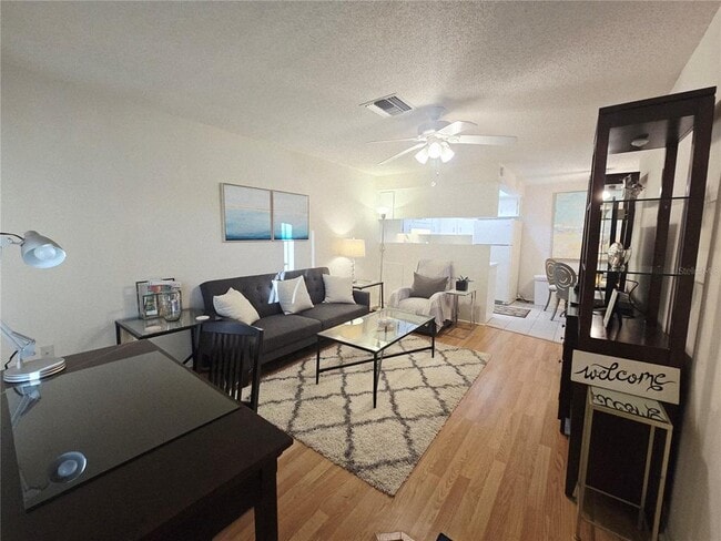 Building Photo - 4345 Tahitian Gardens Cir