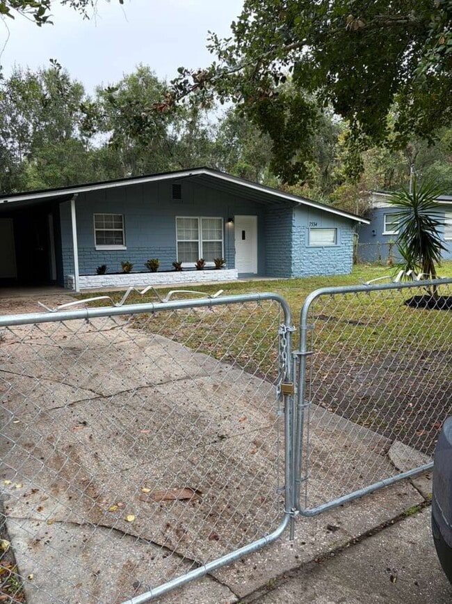 Foto del edificio - 7534 Melvin Rd