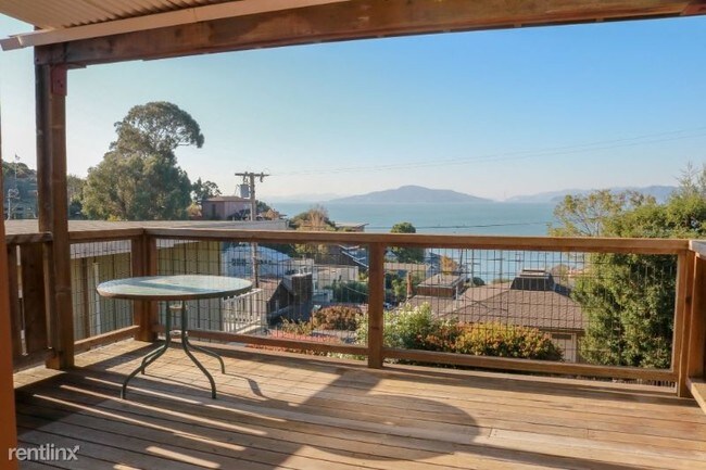 Foto del edificio - 411 Contra Costa St