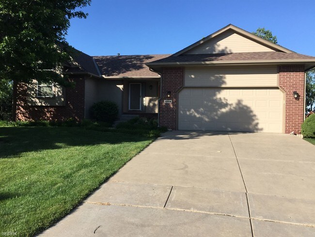 Building Photo - 10518 E Mainsgate Ct